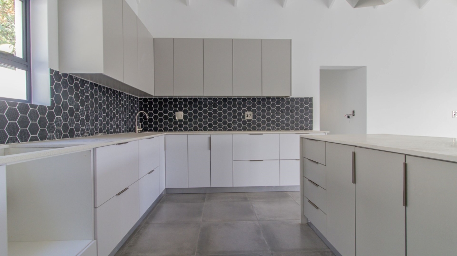 4 Bedroom Property for Sale in Shelley Point Western Cape